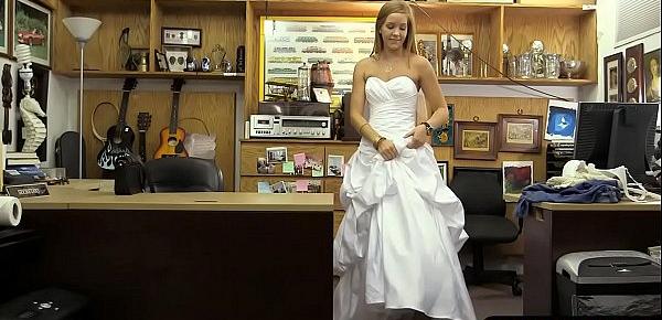  Lady in wedding dress gets her pussy rammed by pawn man